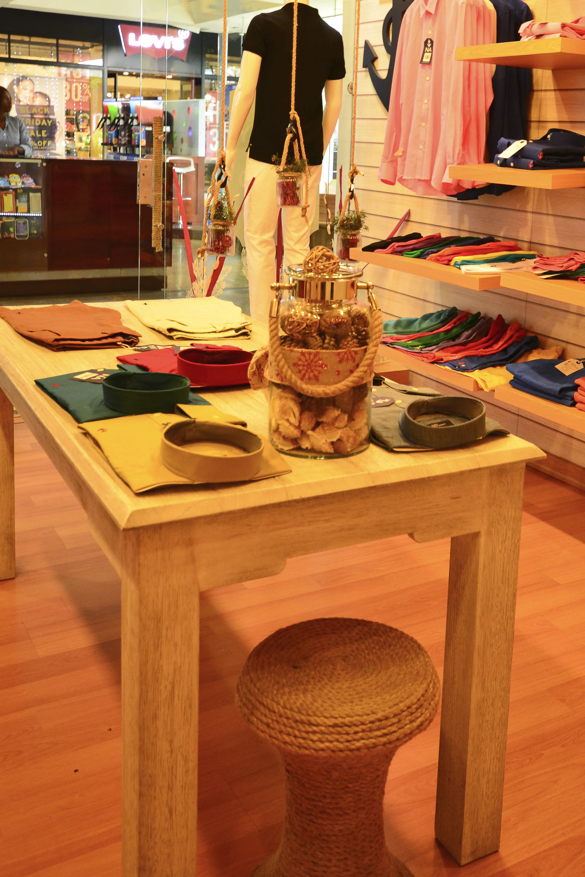 BLK-New Anchor-Cali _11.JPG