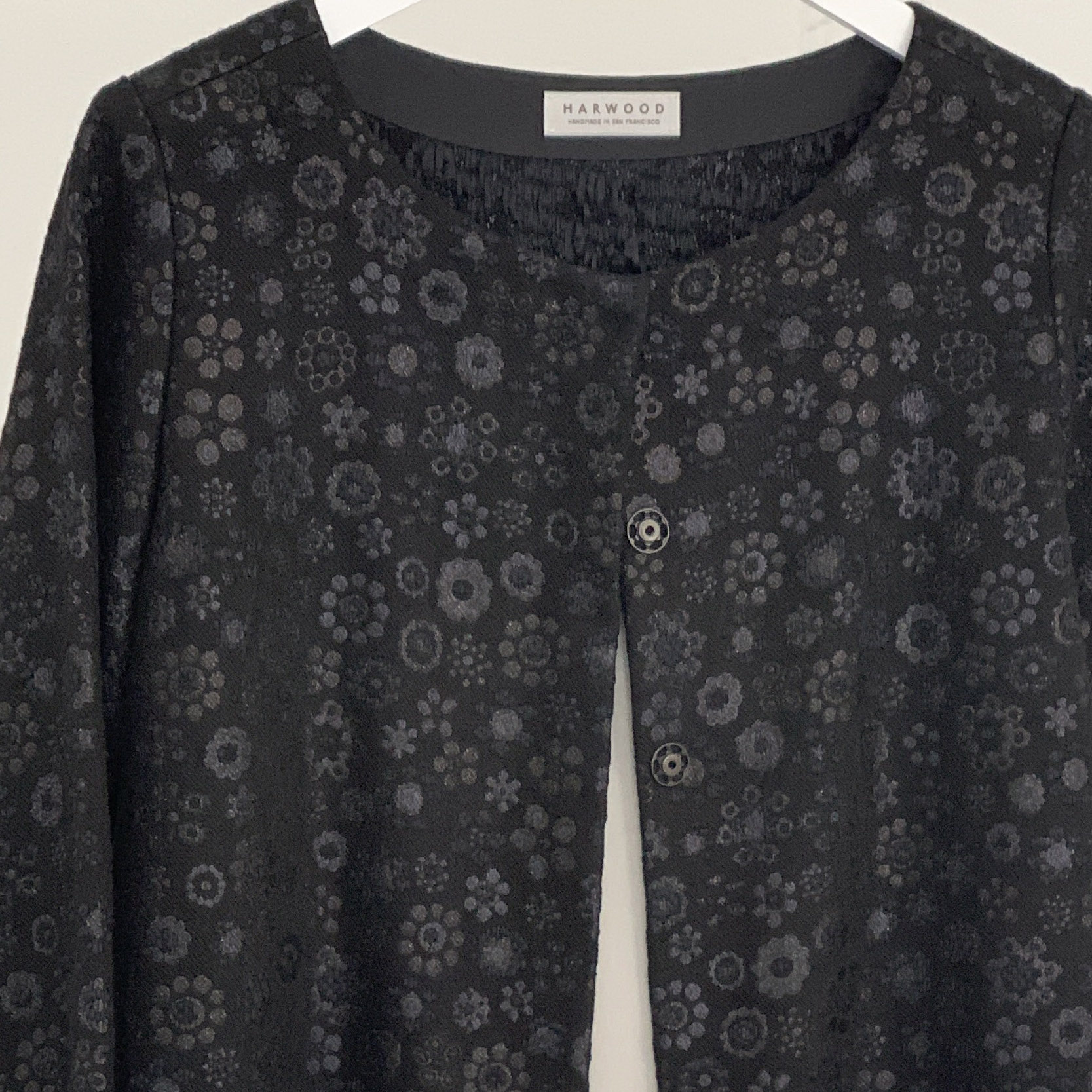 BLACK FLORAL SPARKLE