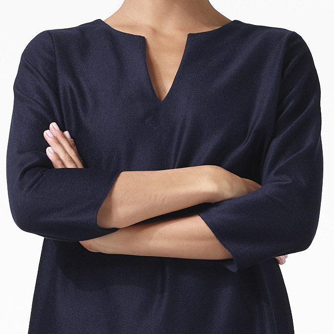 MIDNIGHT ITALIAN CASHMERE