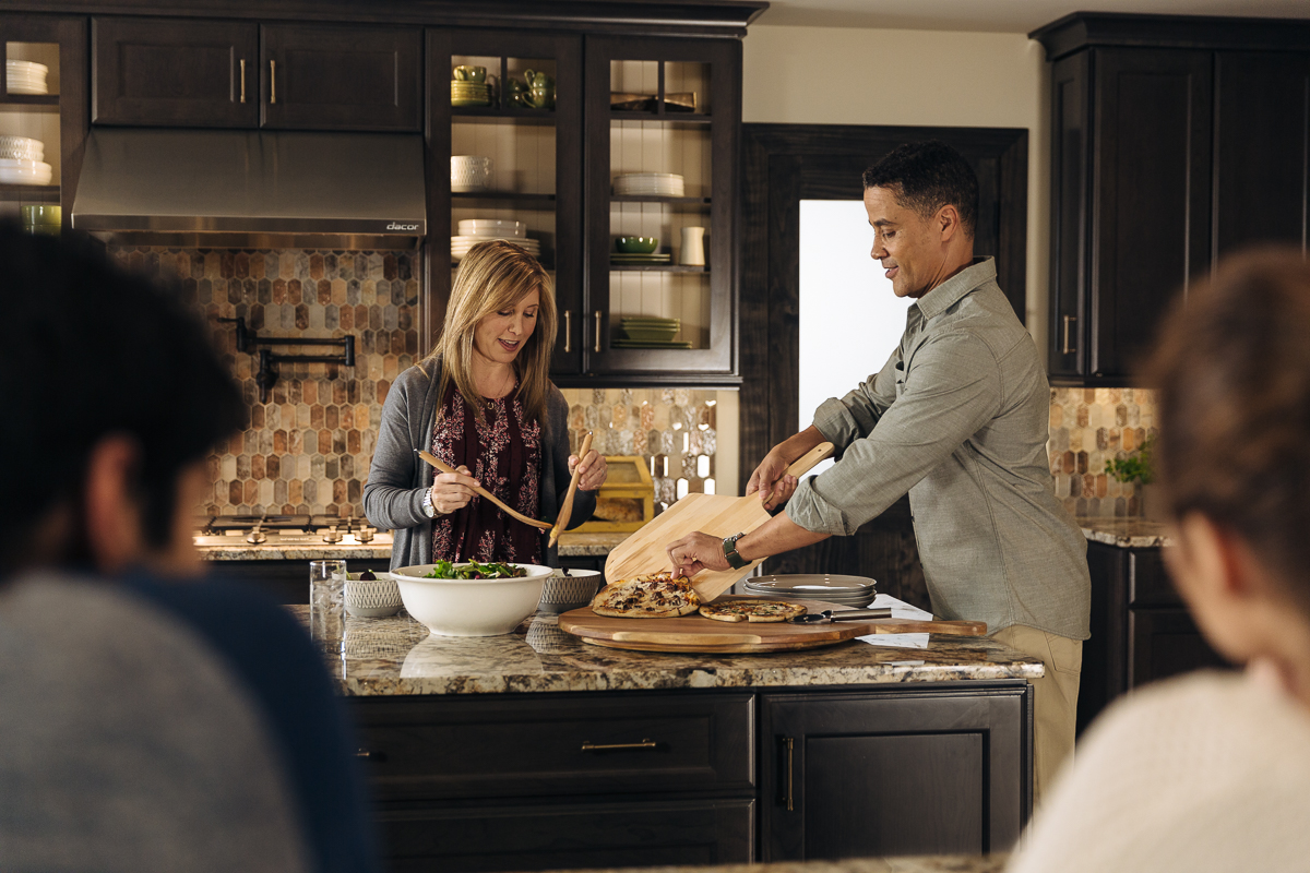 CLIENT: KraftMaid / Lisa Schrag Productions PHOTOGRAPHER: Adam Bove