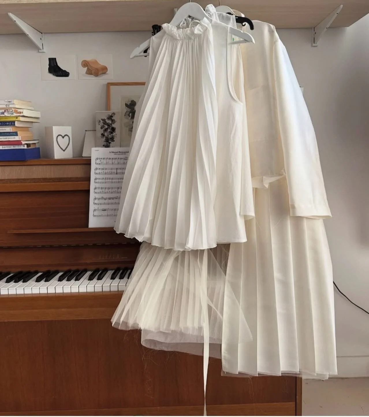 So excited to welcome @shanshan_ruan to the shop.
These pieces were made exclusively for AP, her beautiful hand sewn work recalls skill and quality rarely seen these days, an heirloom. Reopening on Memorial Day weekend.