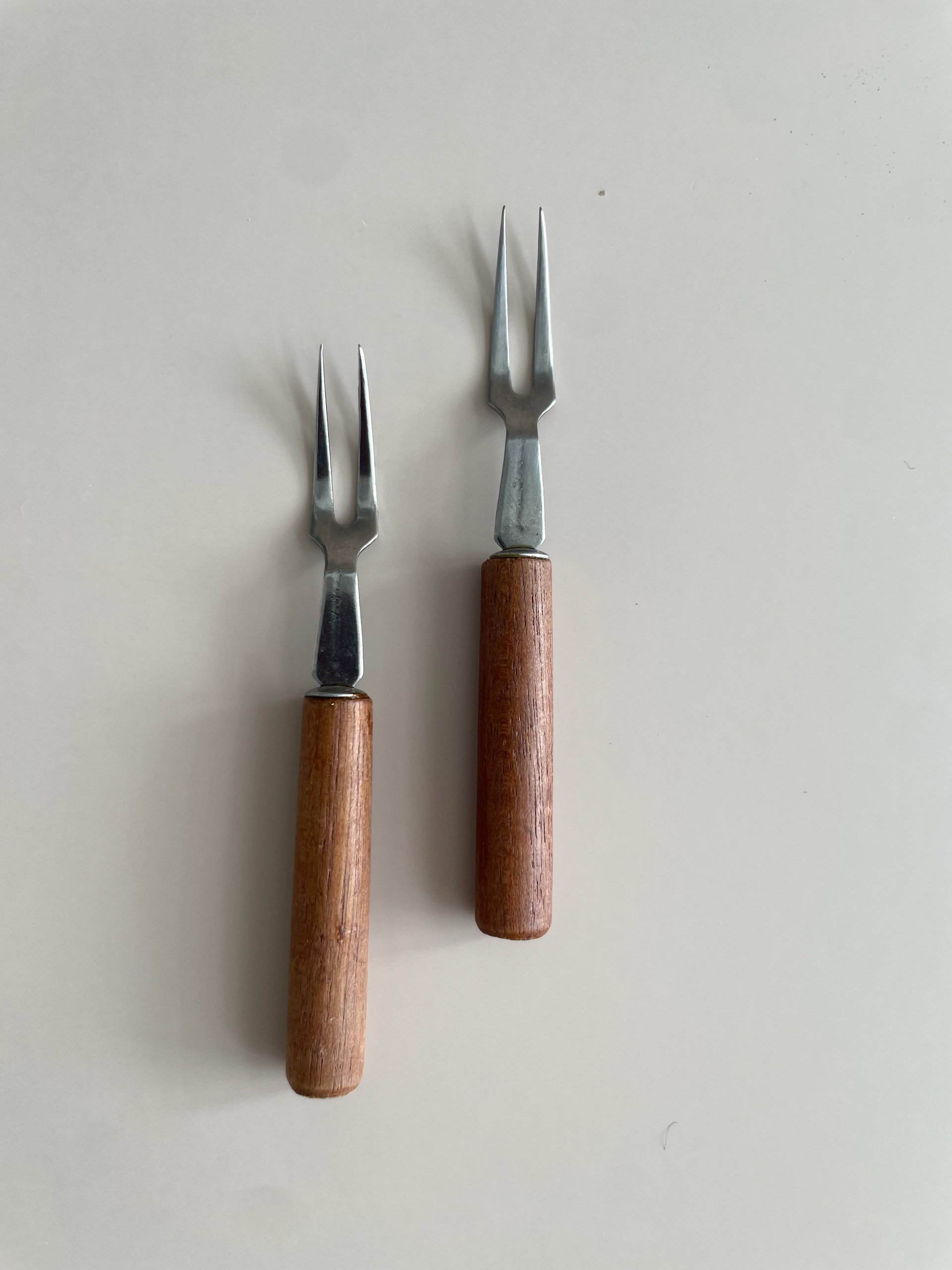 Mid Century Wood Handle Appetizer Fork, 4"