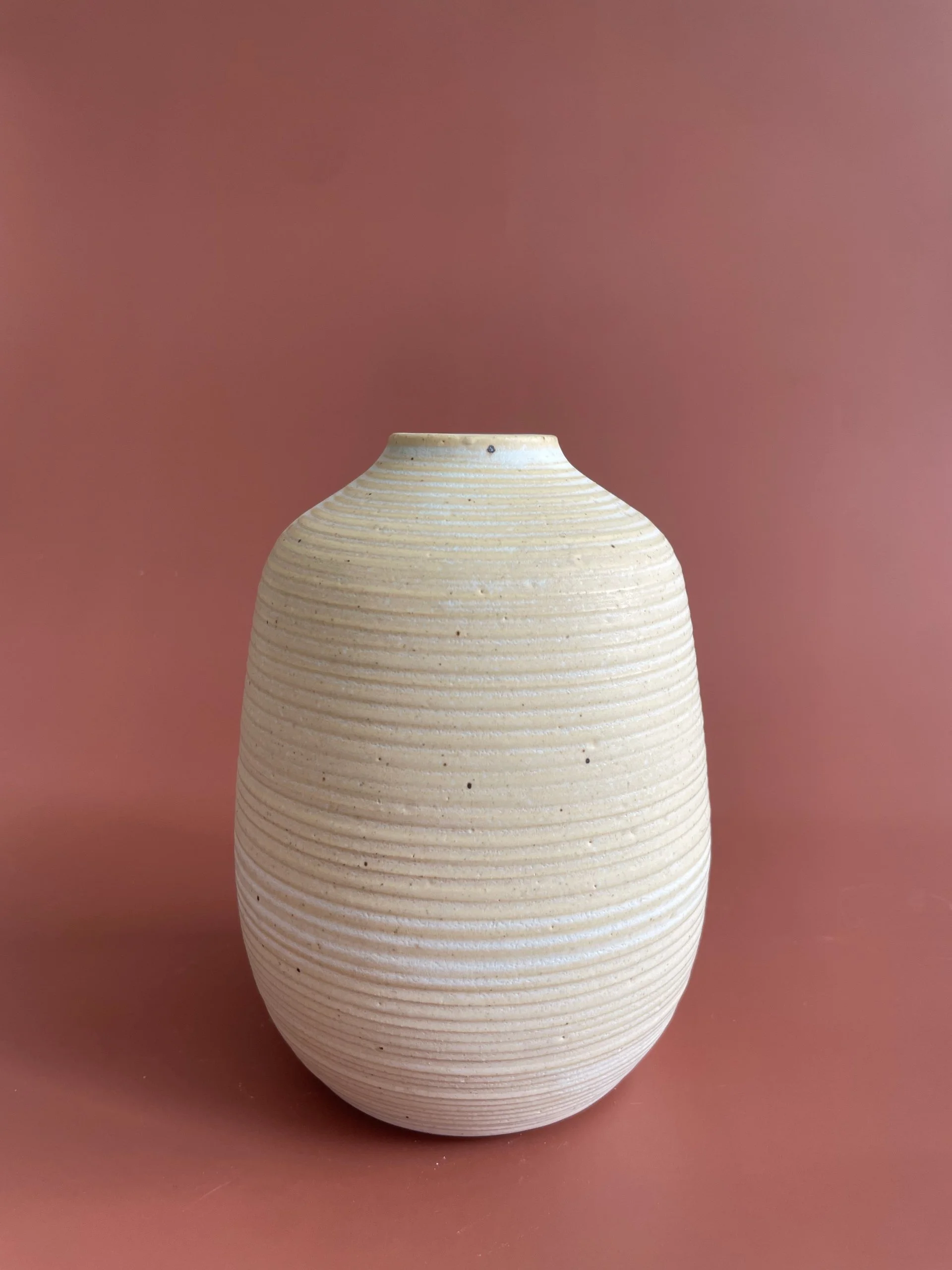 Cream And Coal Ribbed Pucker Vase