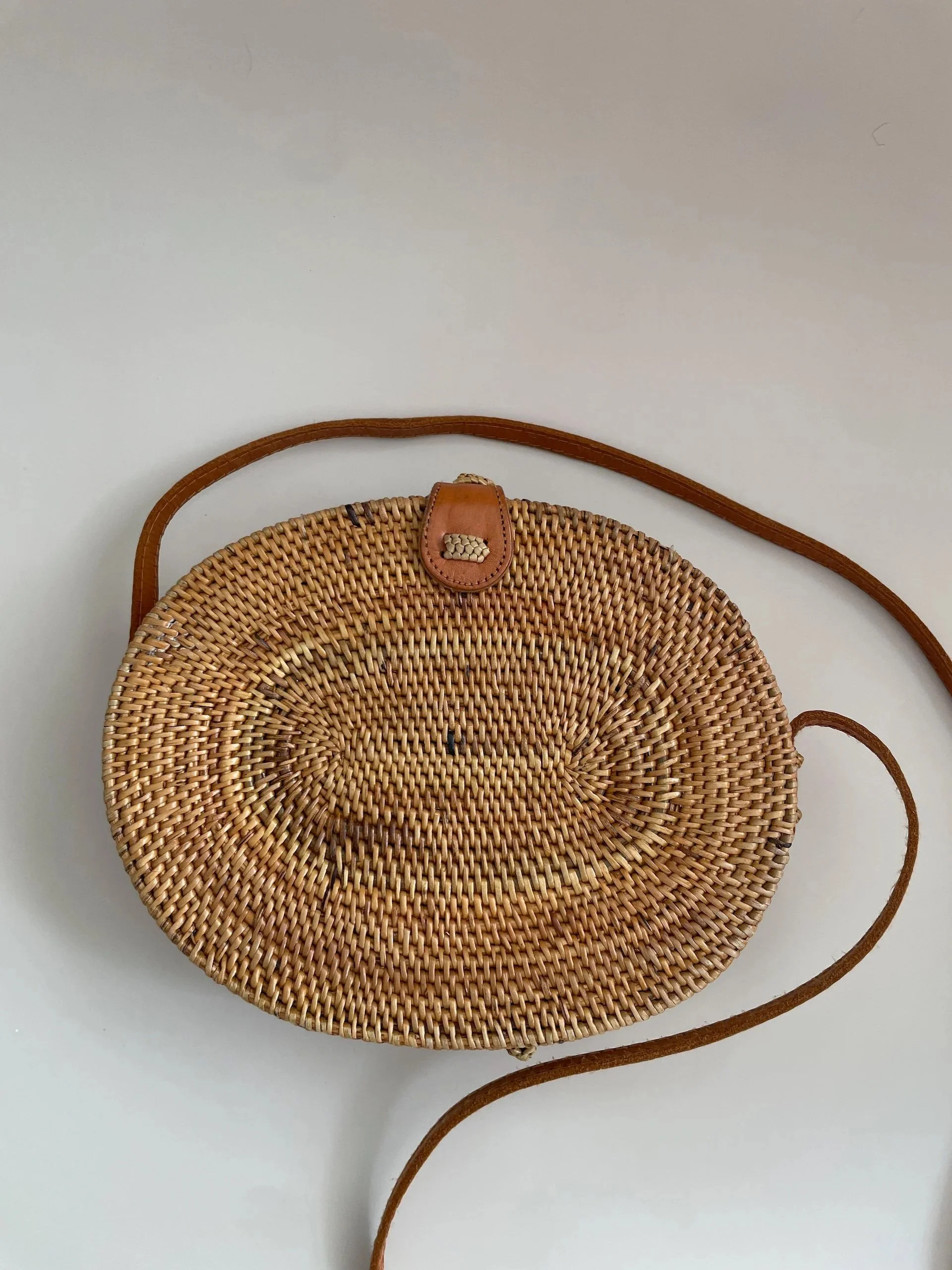 Vintage Oval Rattan Box Purse