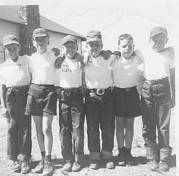 Bunk 4 in 1953: middle two campers are Scooter Schneider and Dennis Plehn