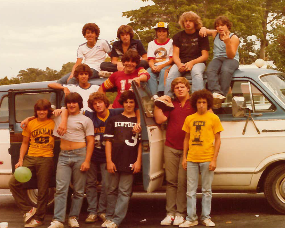 From Larry Flede r—1981 Upper Seniors get ready to go on their end-of-summer overnight trip. 