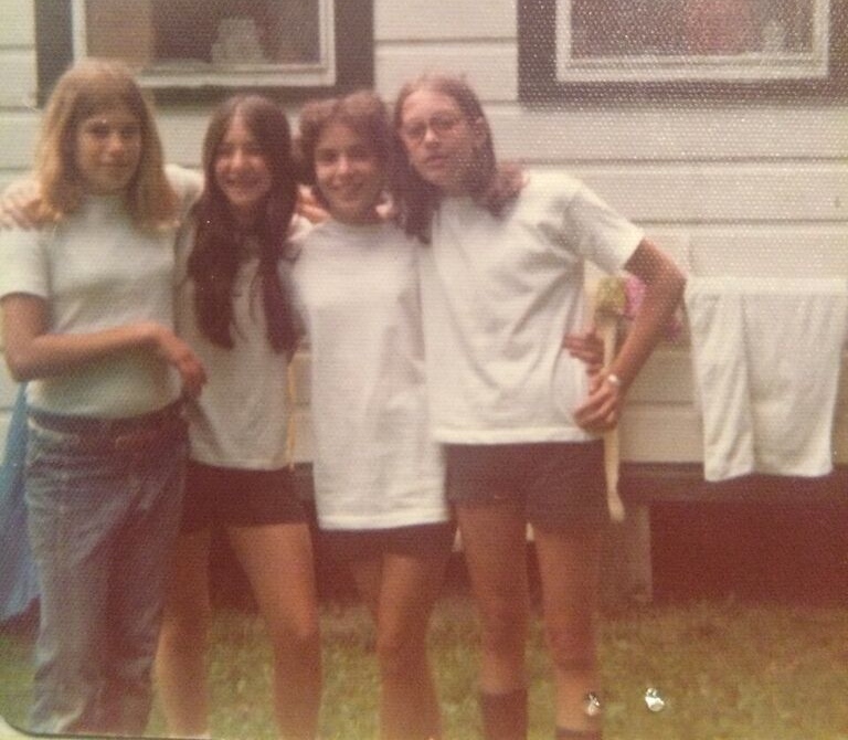  From  Carrie Kahn Bianchi — 1970s:  Carrie, Joni Leibowitz, Debbie Goodman , and  Lori Stein. &nbsp; 