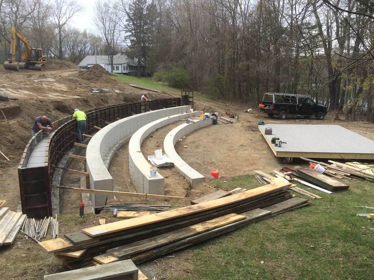 Amphitheater —3 rows down and 4 to go. That’s the dining room in the top background. 