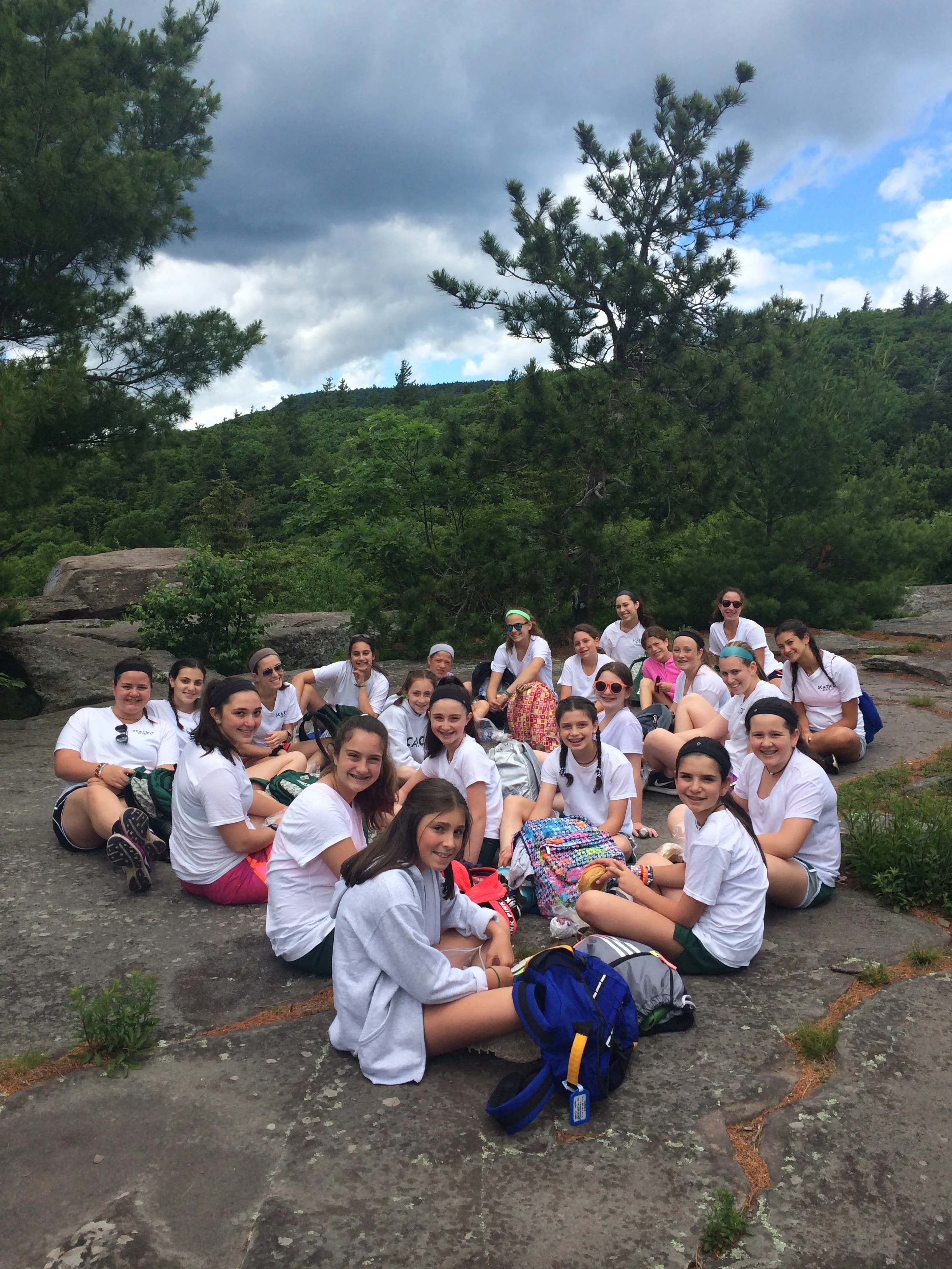 Debs stop for lunch at Sunset Rock! 