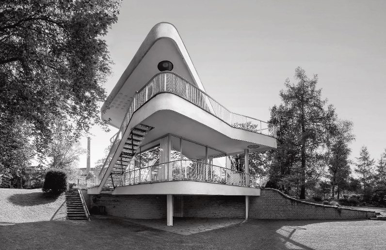 Jean Molitor: Haus Schminke im sächsischen Löbau, Architekt: Hans Scharoun 1932/33, 60 x 90 cm, C-Print kaschiert auf Alu-Dibond (Copy)