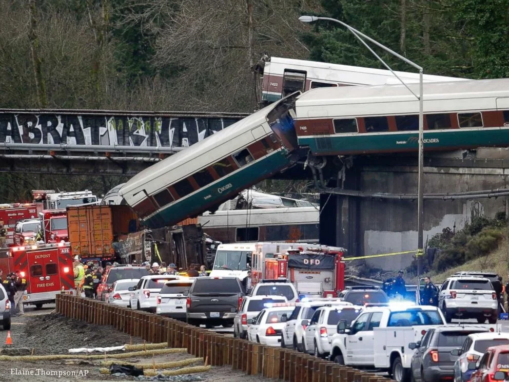 3 Dead After Amtrak Train Derailment in DuPont, Washington
