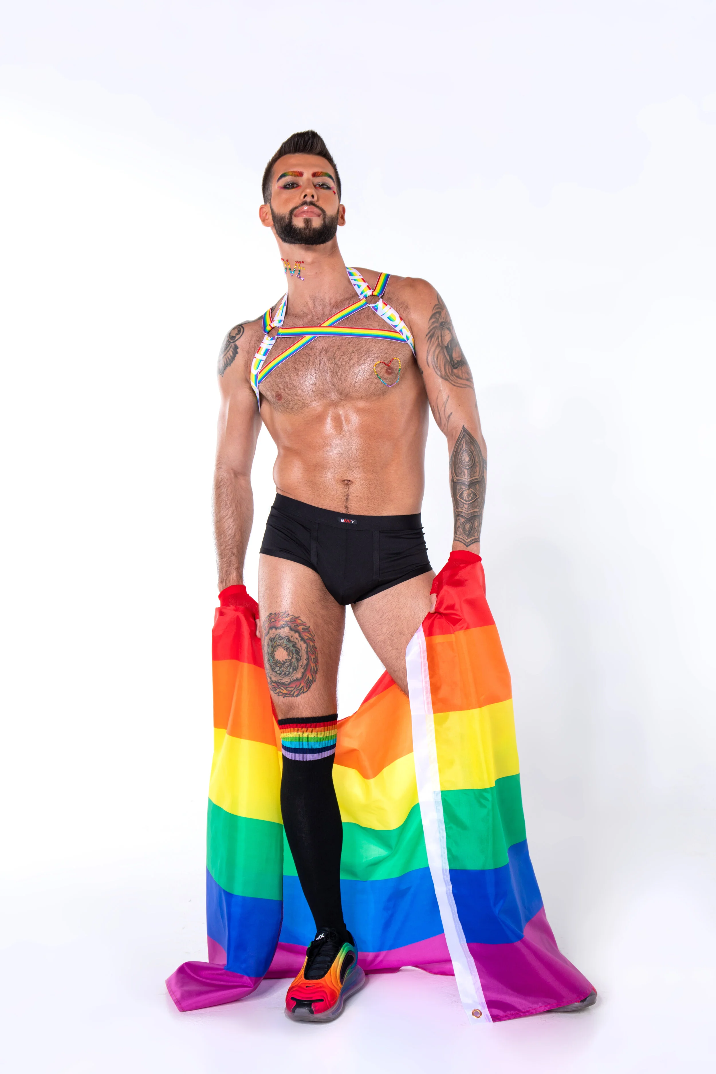 AC-3213_BA-BLE060_2_2021PRIDE.jpg