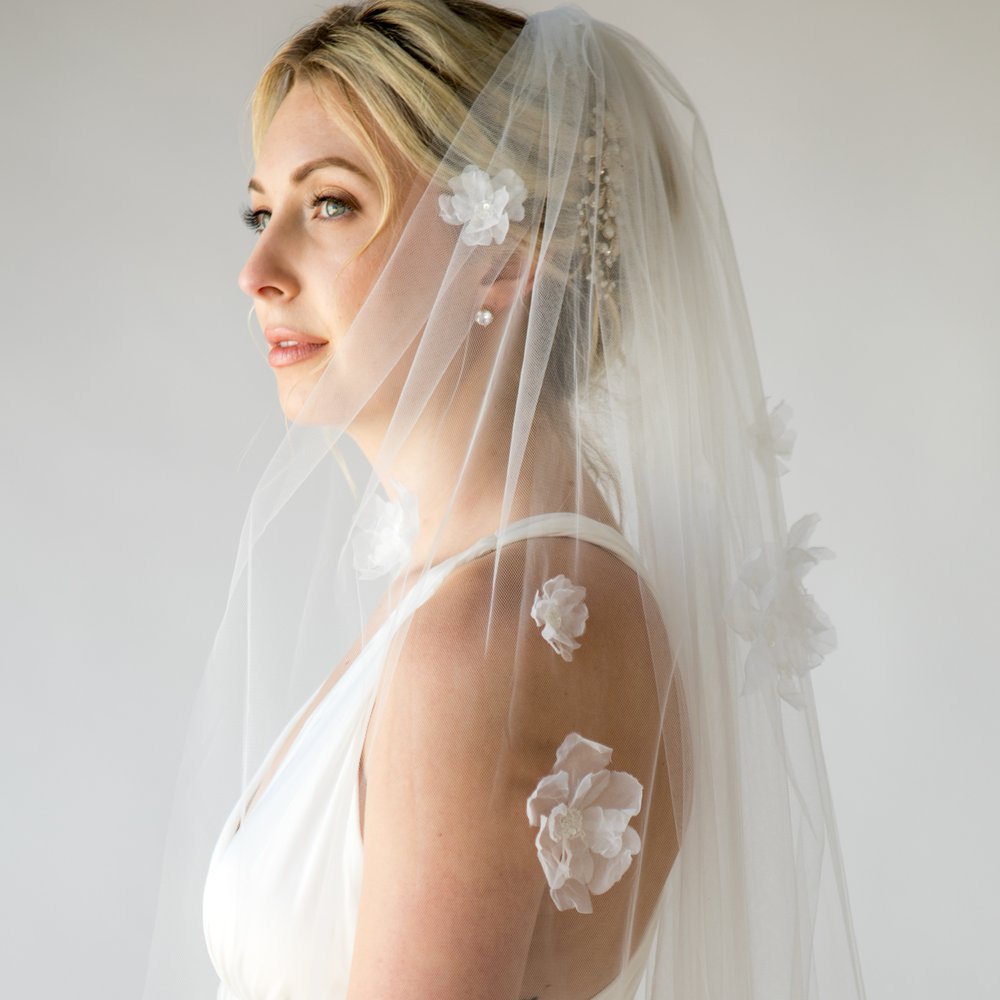 Summer Poppy Veil 120L — Justine M Couture Bridal Veils