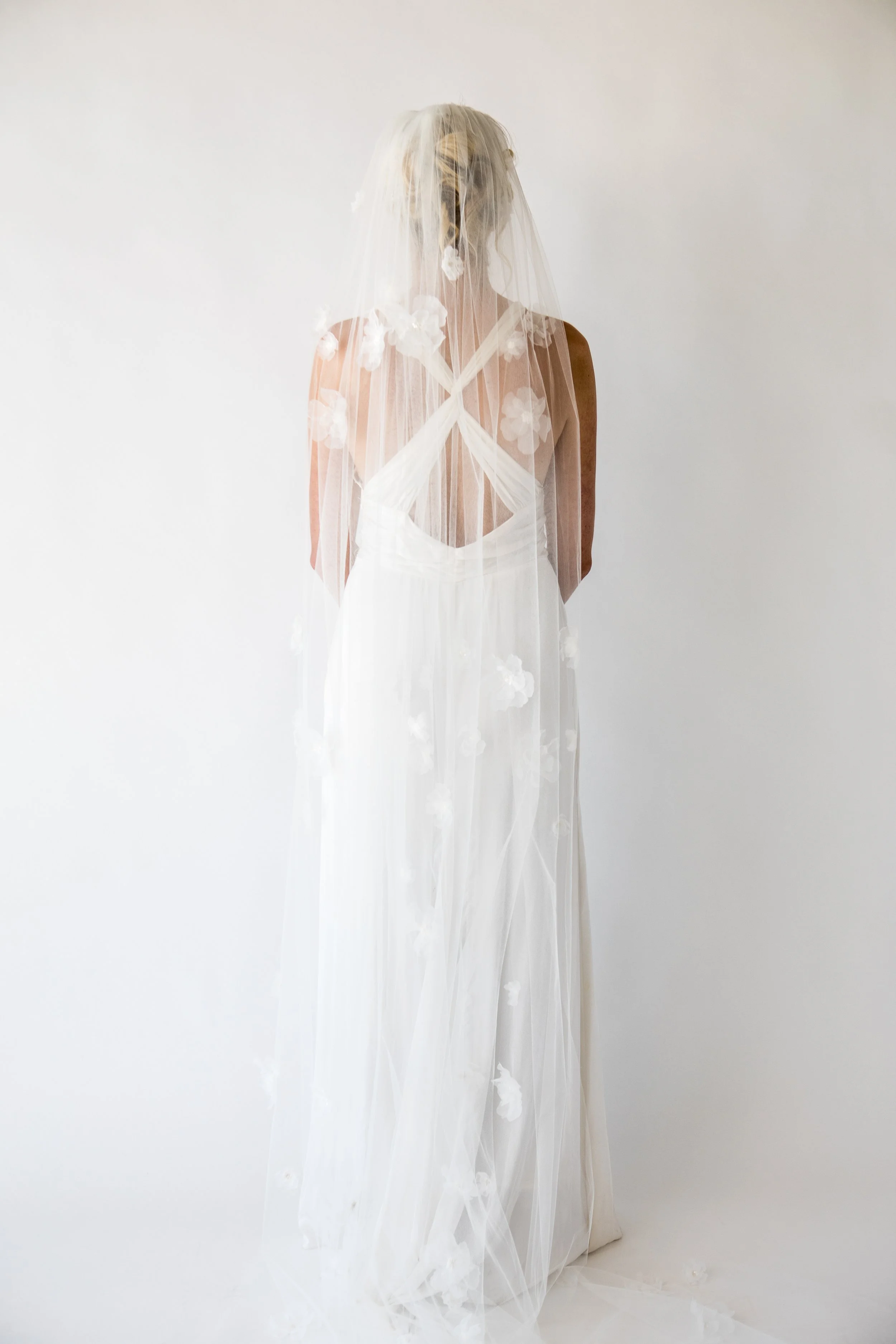 justine m couture - summer poppy veil - image 5.jpg
