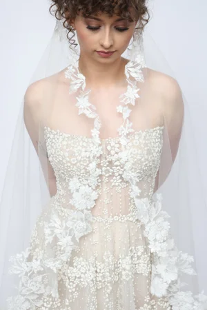 Embellished and embroidered trimmed Star Flower bridal veil  display picture 1