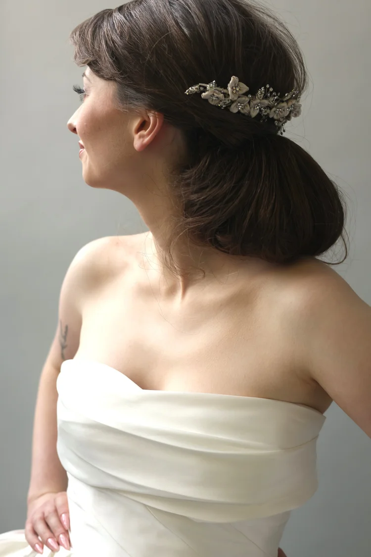 Bride\'s diadem Pearl & Crystal Wedding Tiara, Bridal Tiara, Pearl Wedding  main image 3
