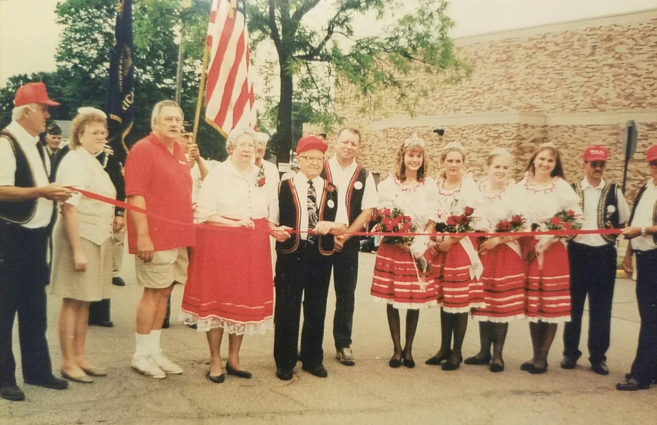 1996 - Emmanuel & Betty Vikla