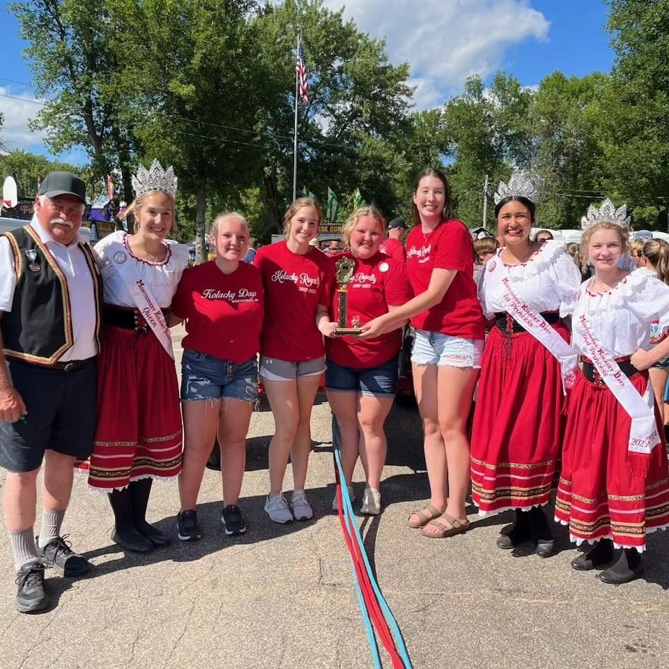 2023 Kolacky Days Bohemian Tractor Pull Heidelberg Highnesses.jpg