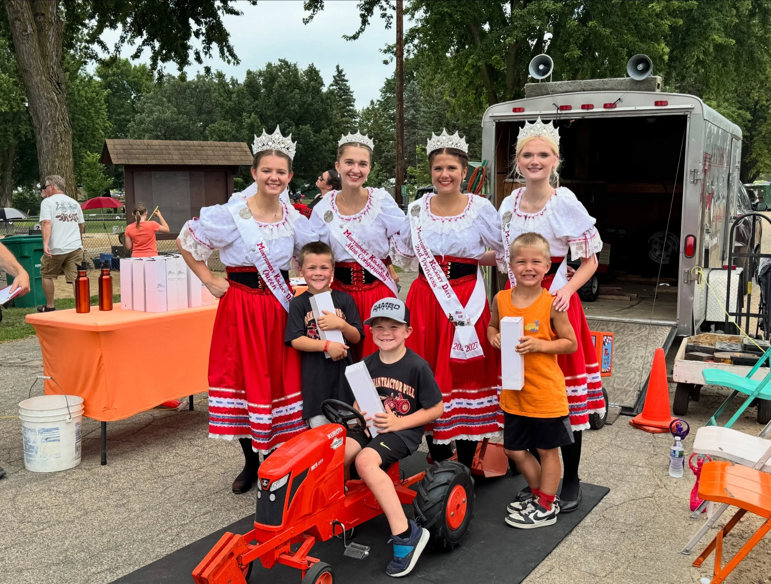 Kolacky Days - Kids Pedal Pull.jpg