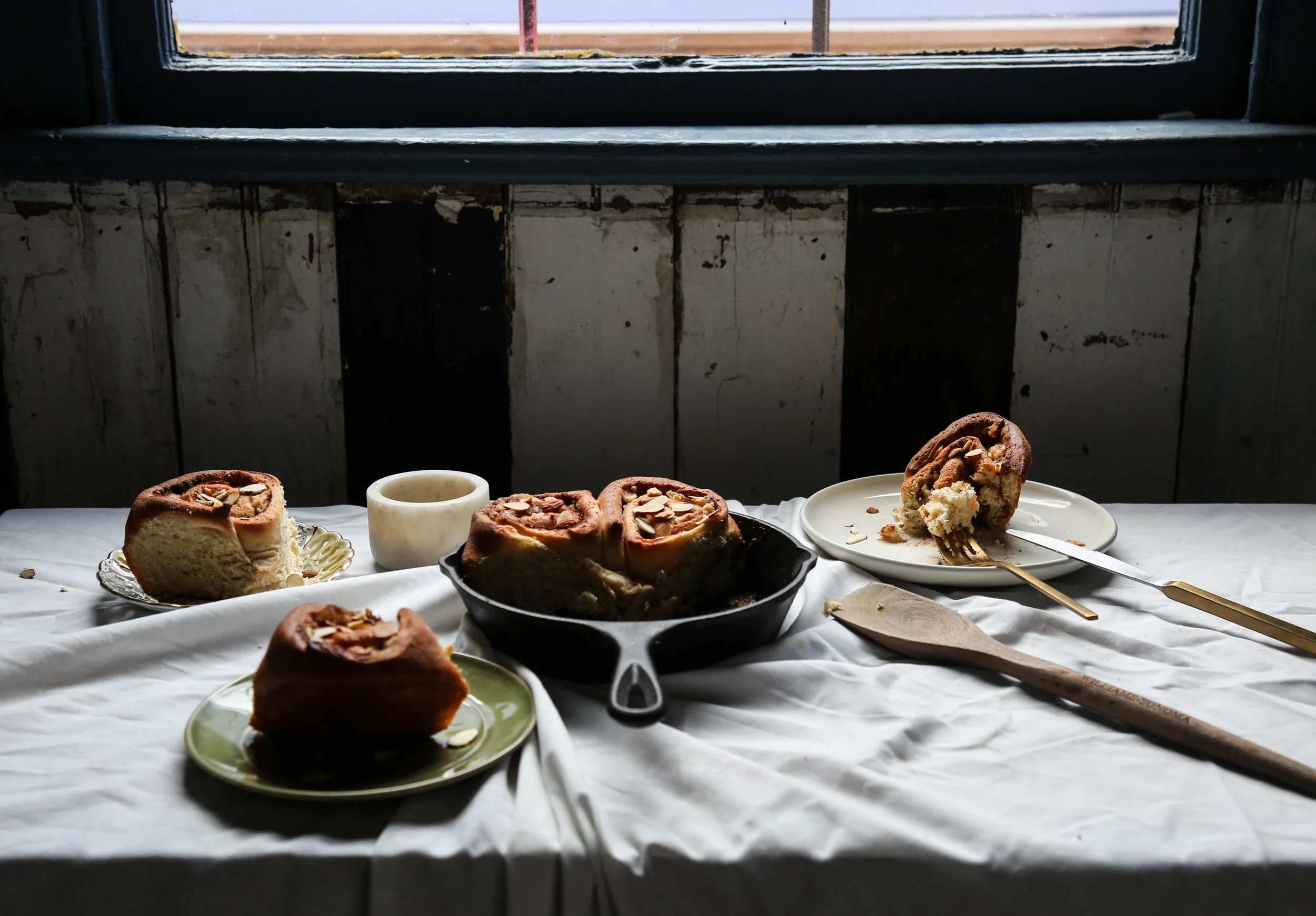 Cardamom Skillingsboller + a #marzipanparty