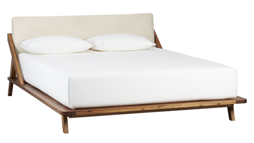 Drommen Bed $900.00