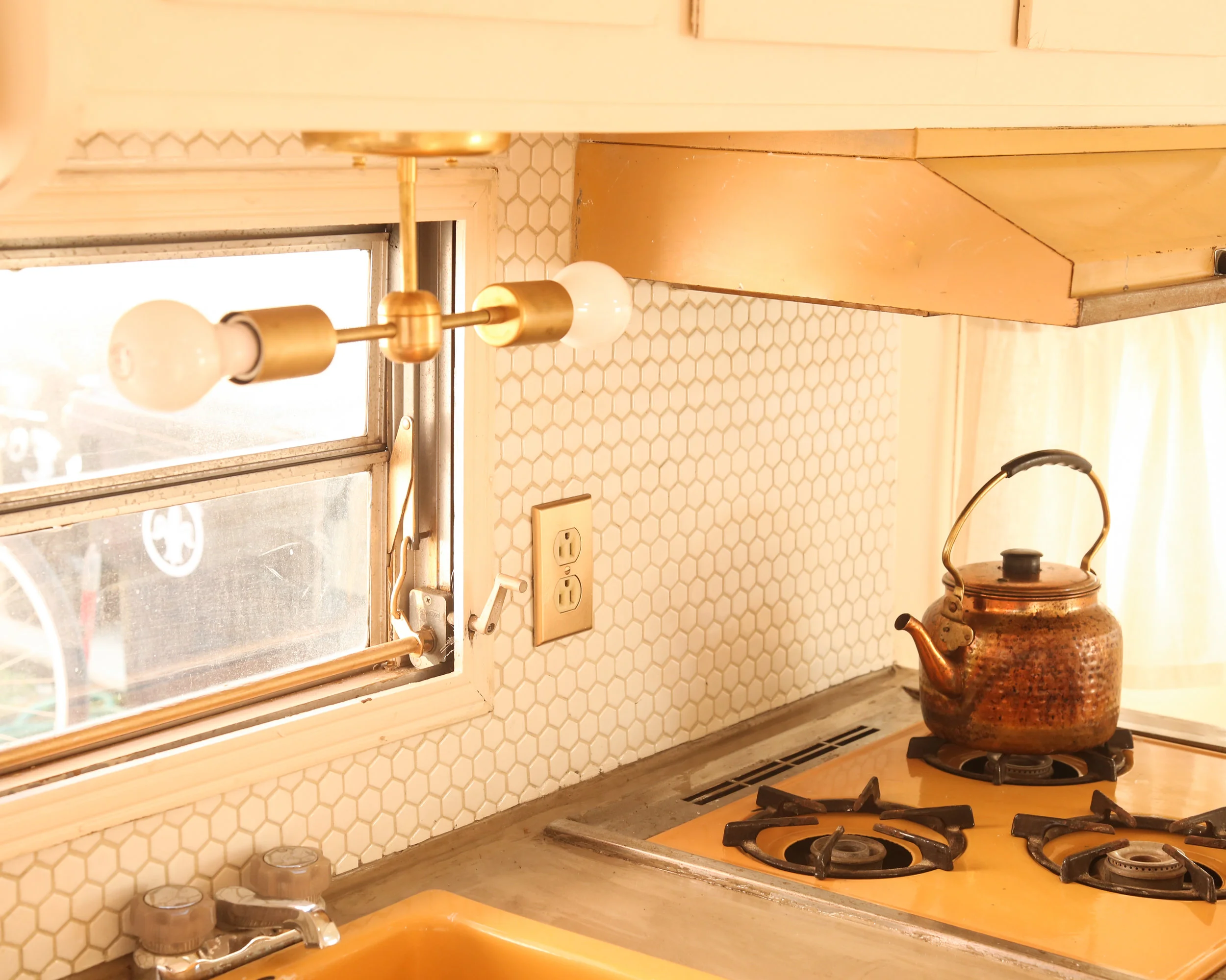 1backsplash2.jpg