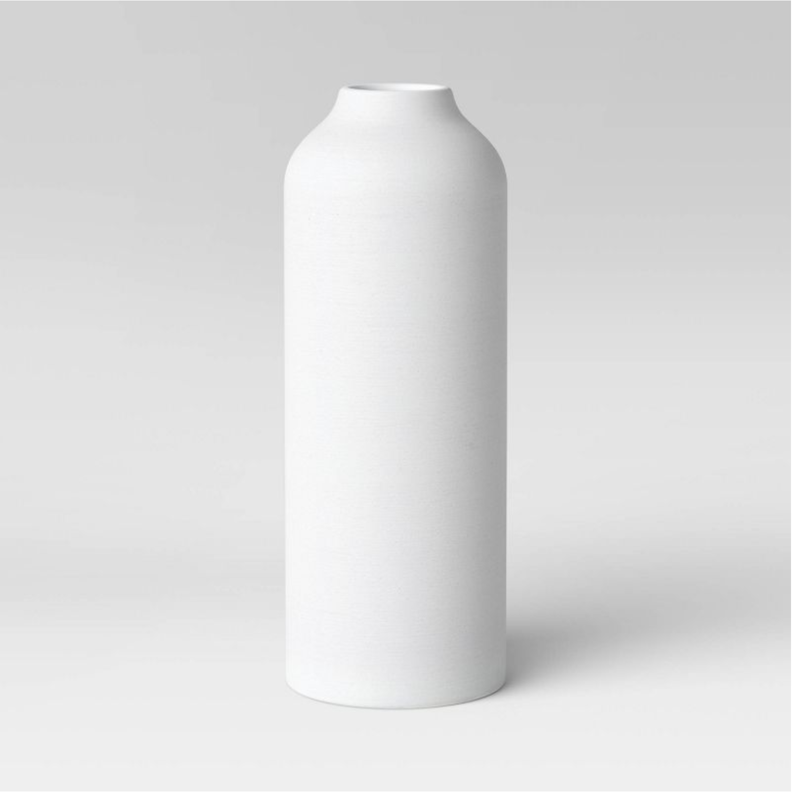 White tapered vase set