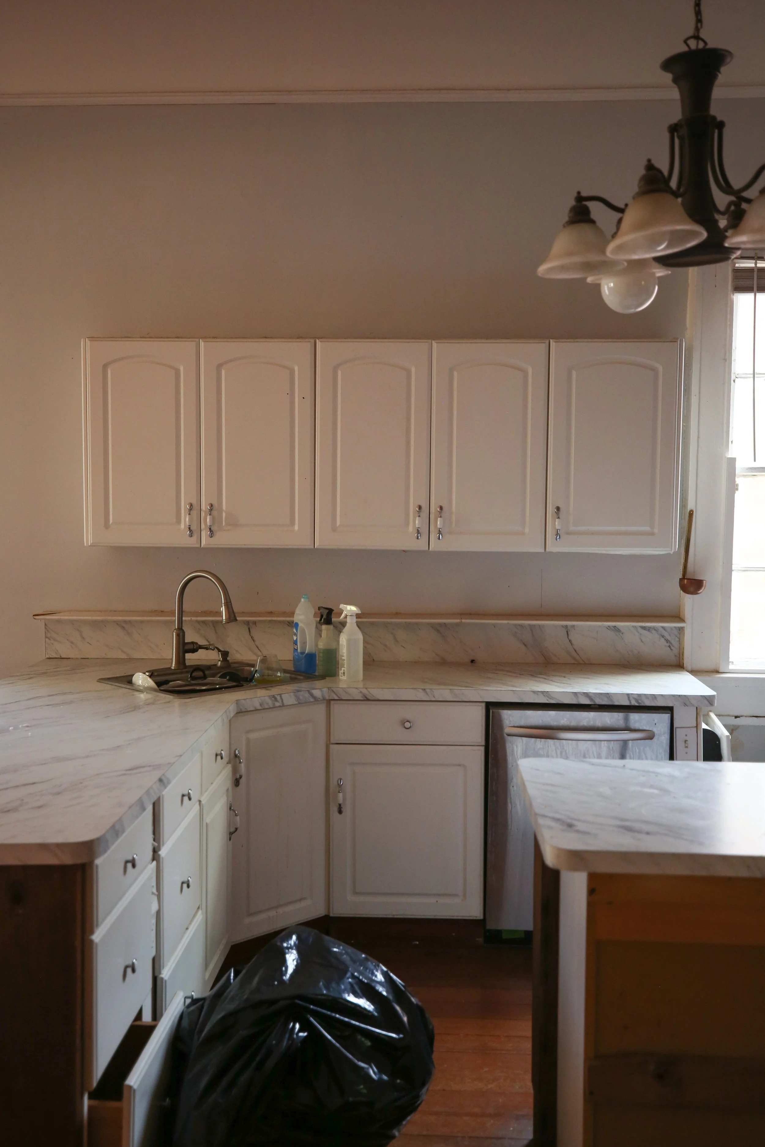 The New Orleans Kitchen Paint Details (Selection Process & Product ...
