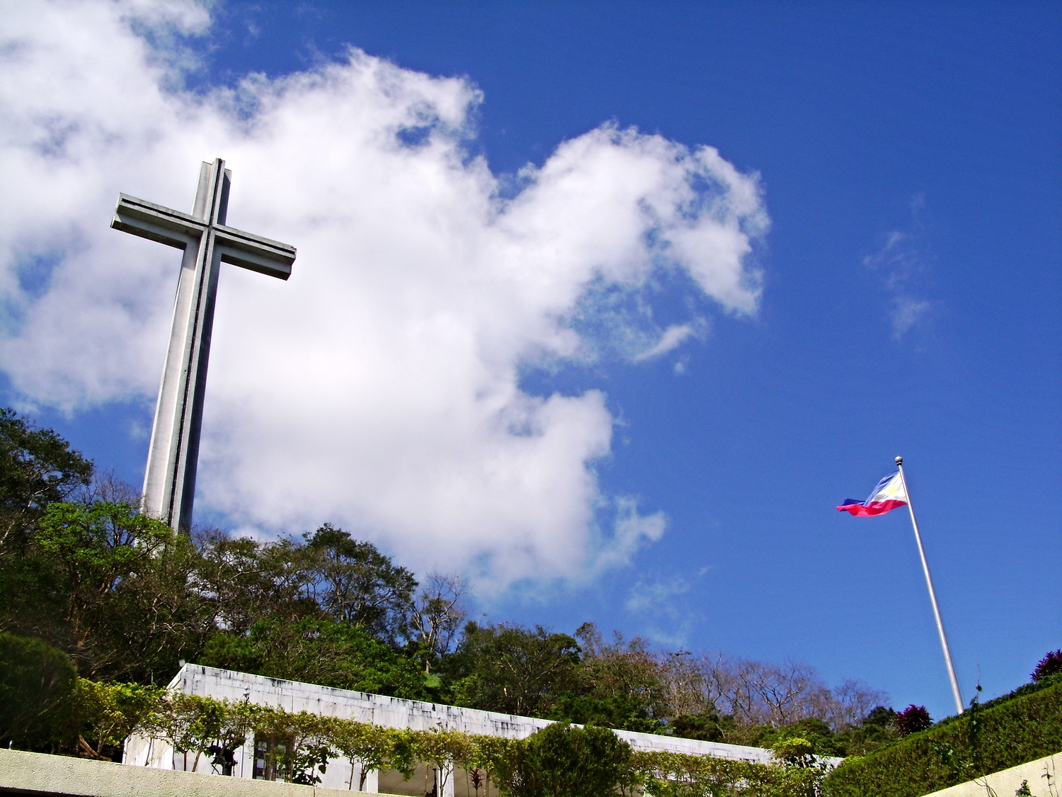 Shrine of Valor: Dambana ng Kagitingan