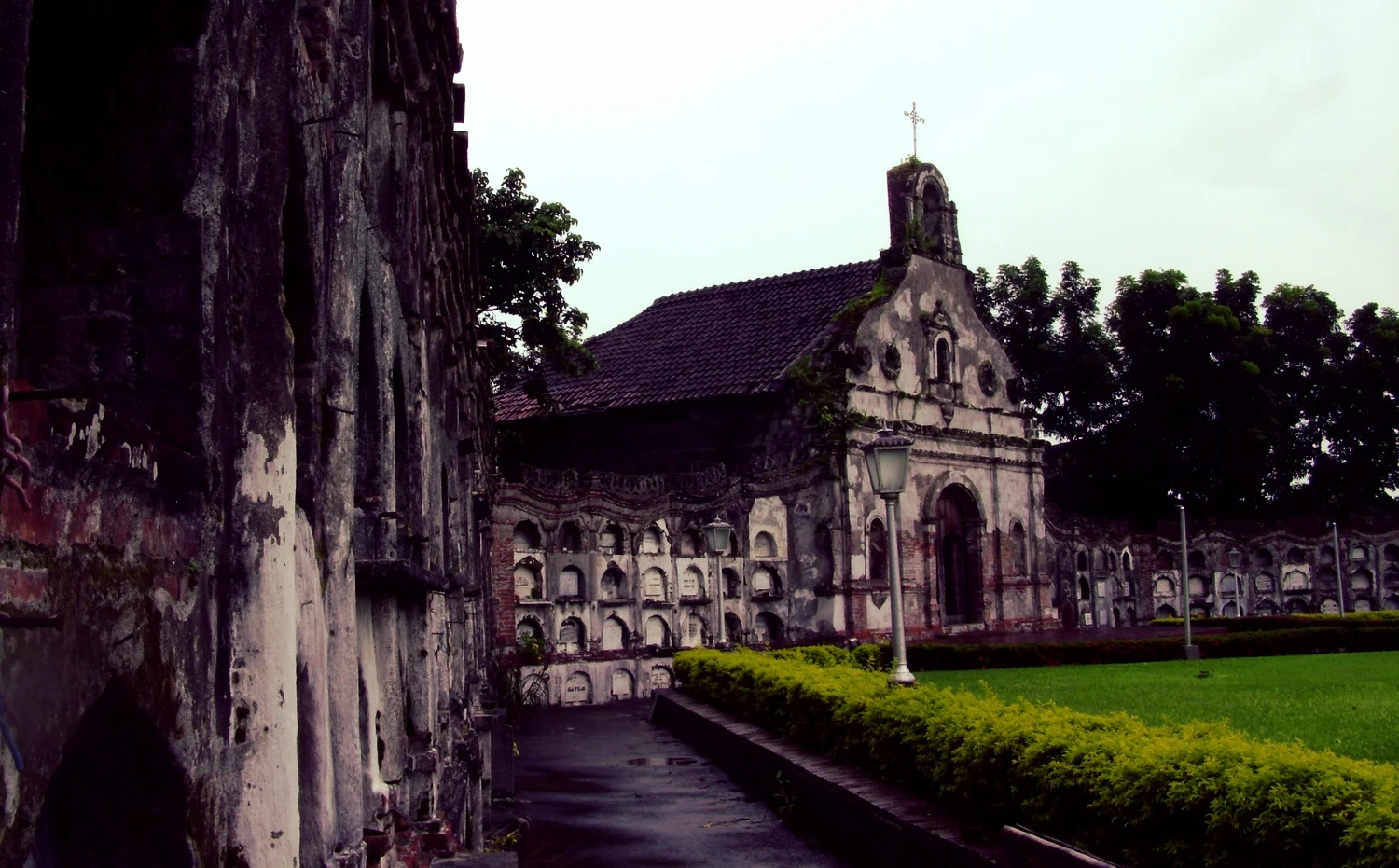The Underground Cemetery of Nagcarlan