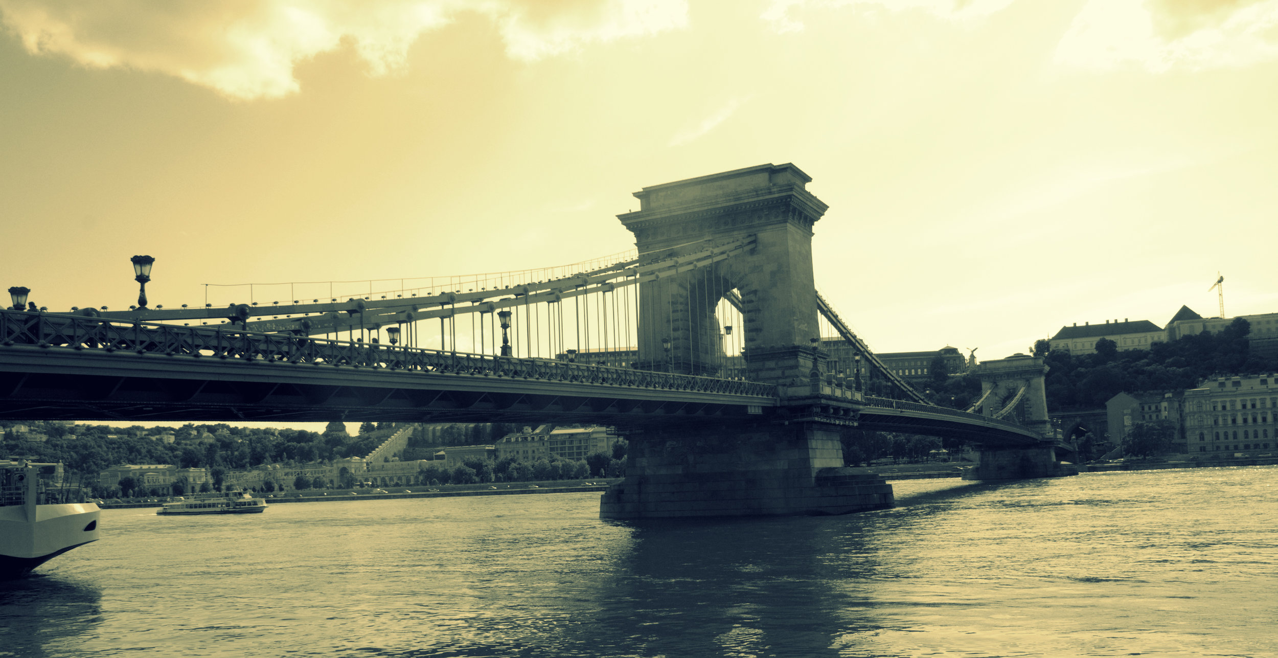 Chain Bridge