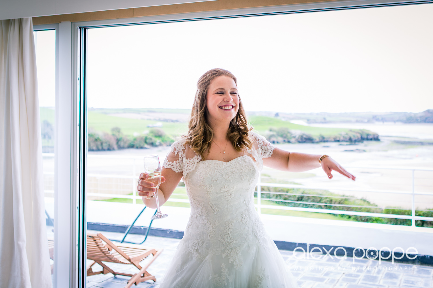 wedding_rock_cornwall-23.jpg