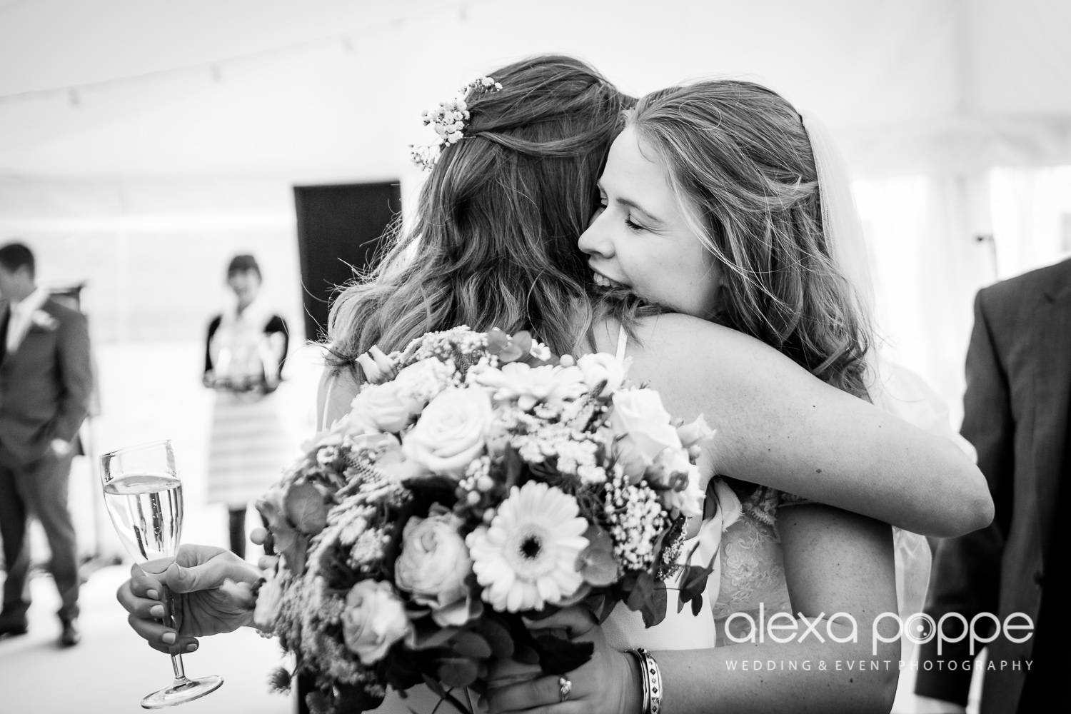 wedding_rock_cornwall-55.jpg