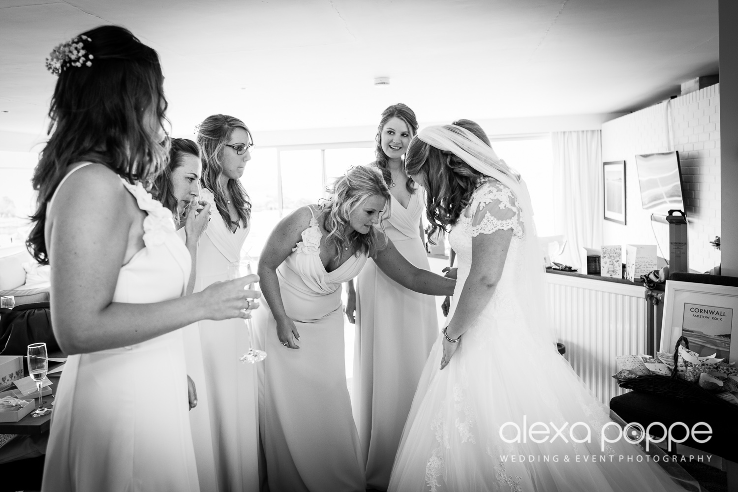 wedding_rock_cornwall-80.jpg