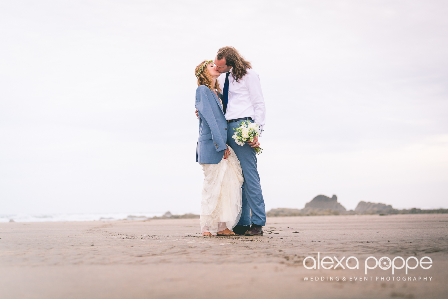 laurapaul_wedding_beach_portrait-2.jpg