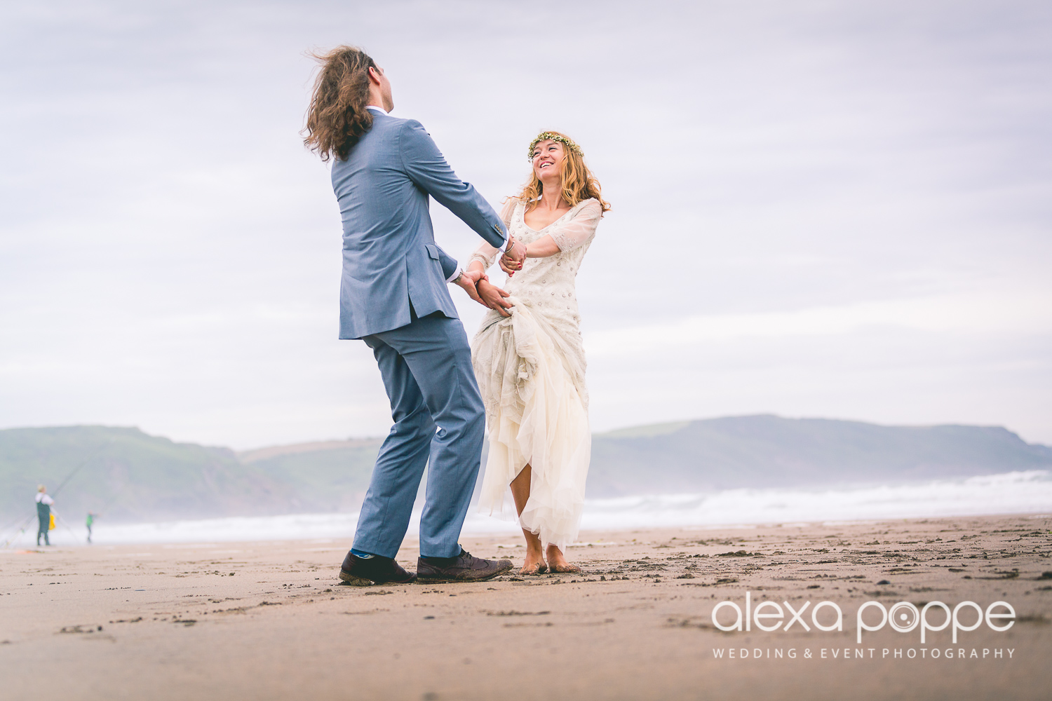 laurapaul_wedding_beach_portrait-4.jpg