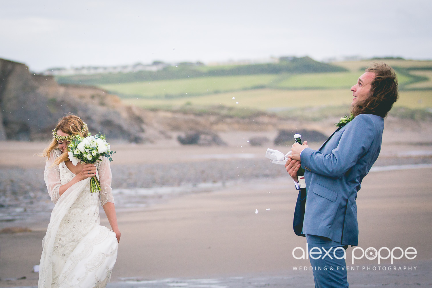 laurapaul_wedding_beach_portrait-10.jpg