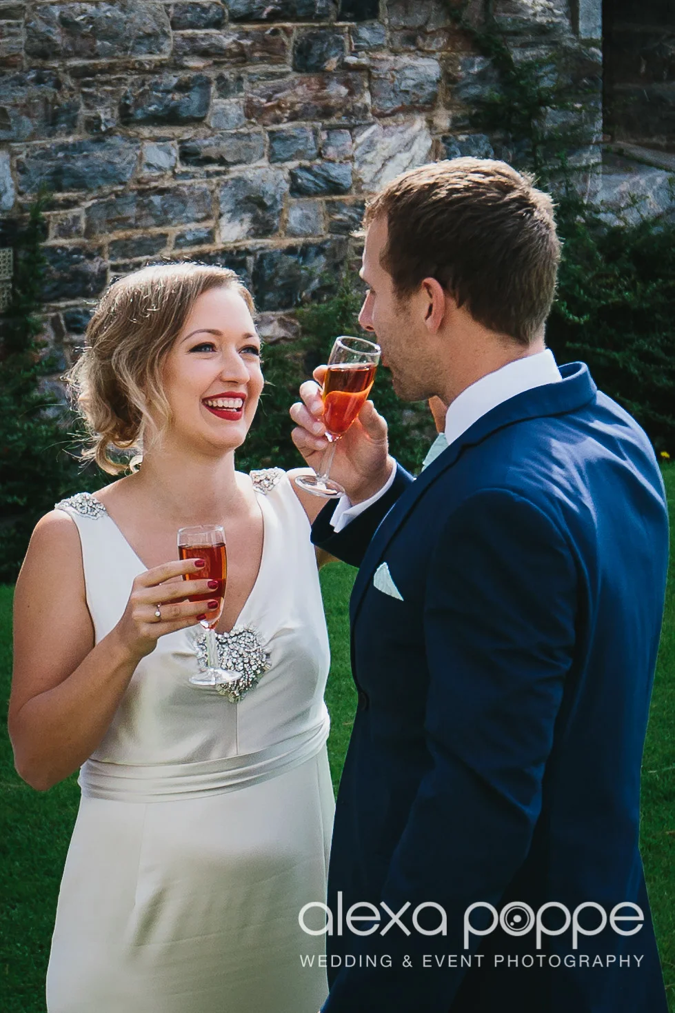 DM_wedding_polhawnfort-36.jpg