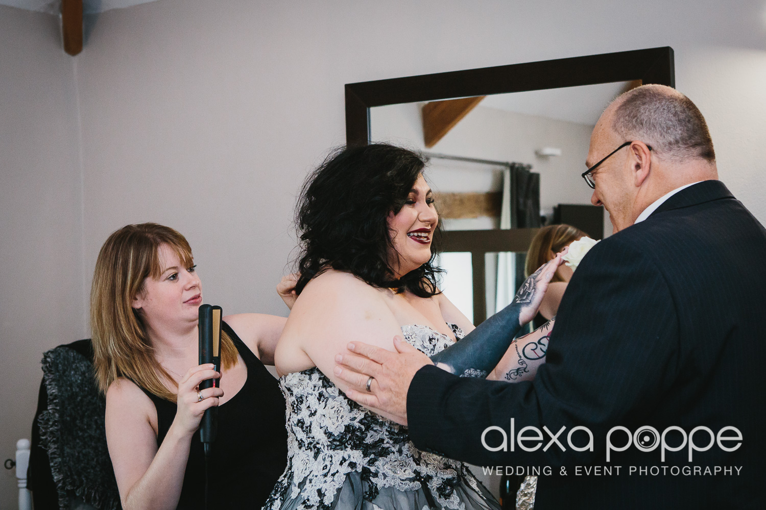 LM_wedding_trevenna_cornwall-16.jpg