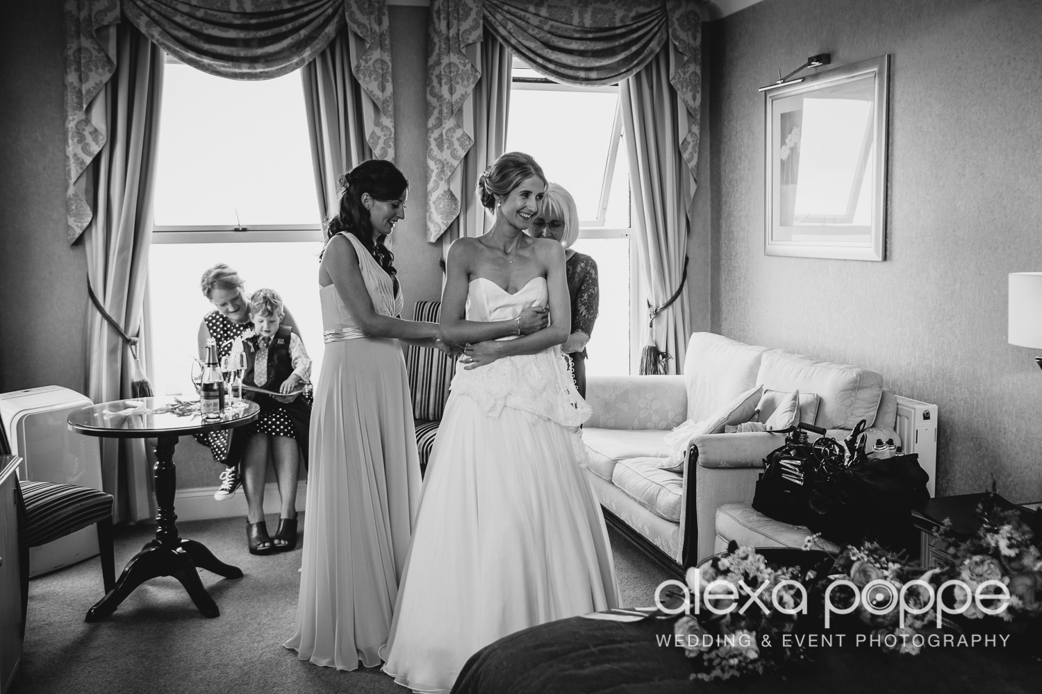 AZ_wedding_carlyonbay-13.jpg