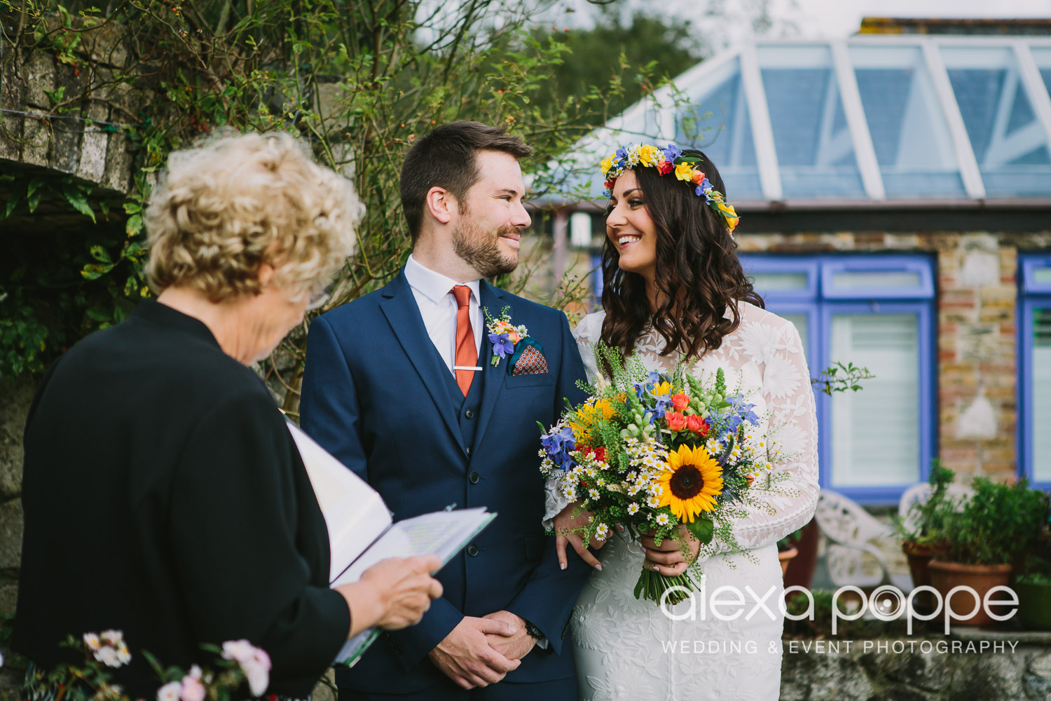 LR_wedding_lowerbarns-16.jpg