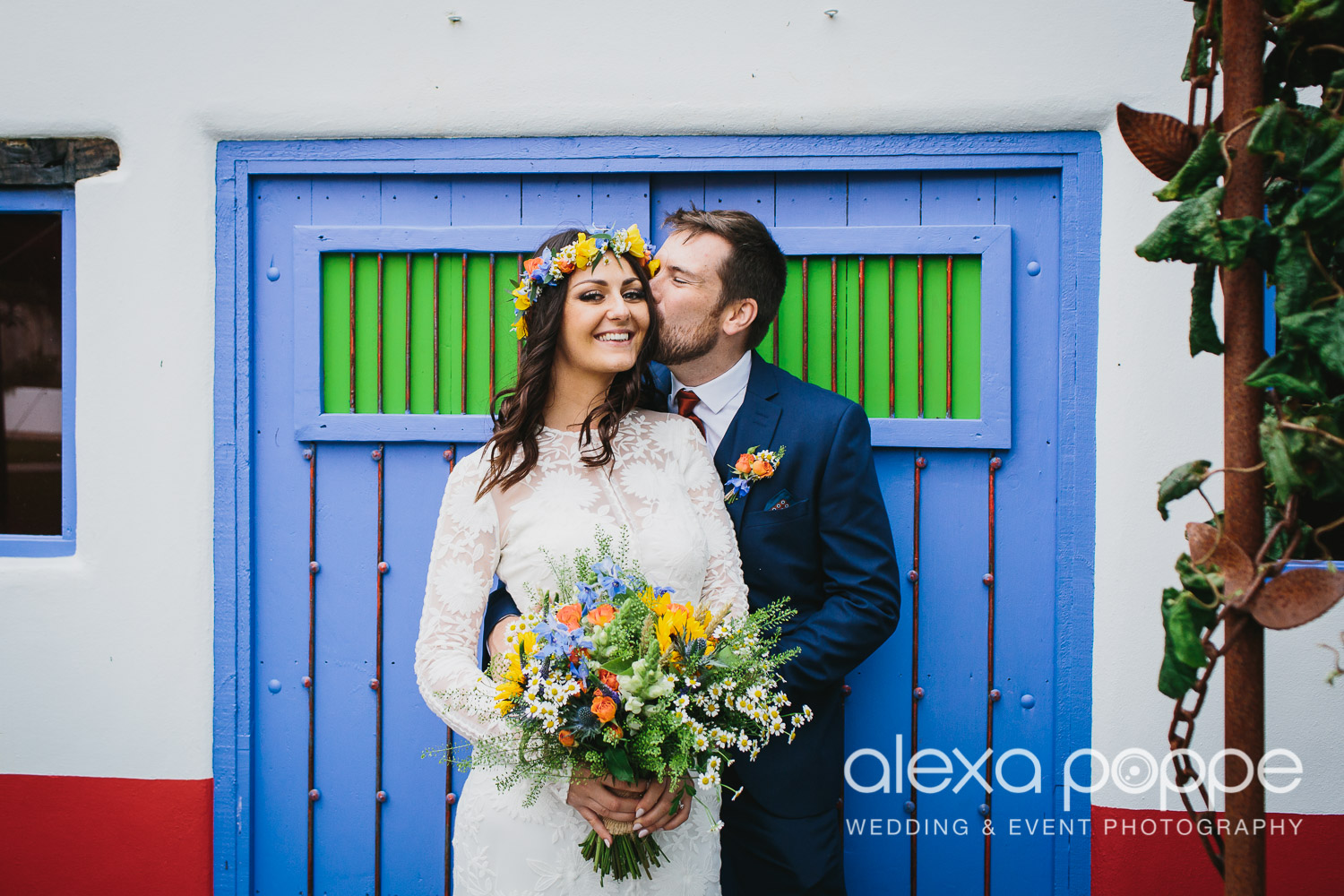 LR_wedding_lowerbarns-37.jpg