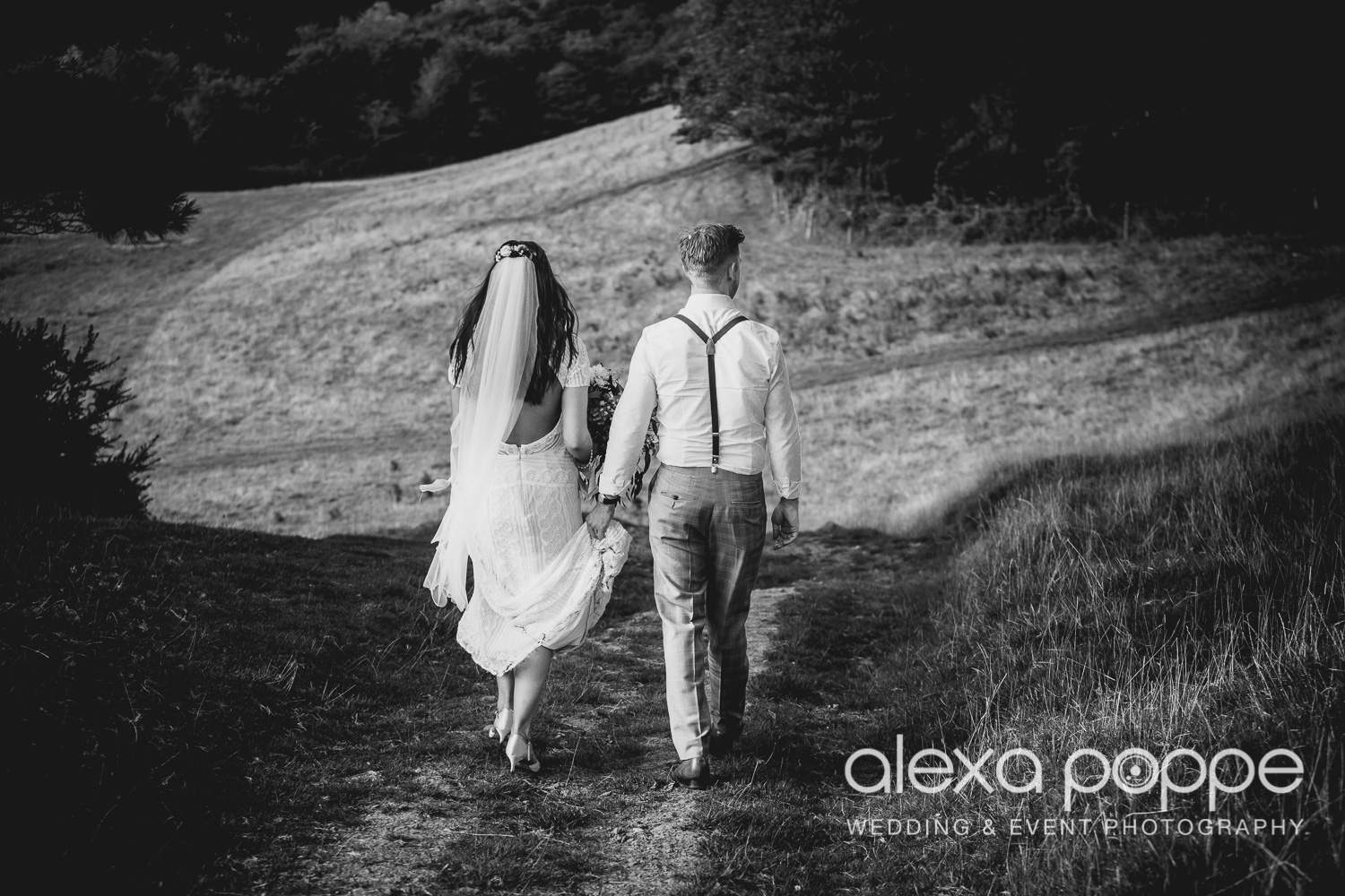 DT_elopement_lowerbarns-58.jpg