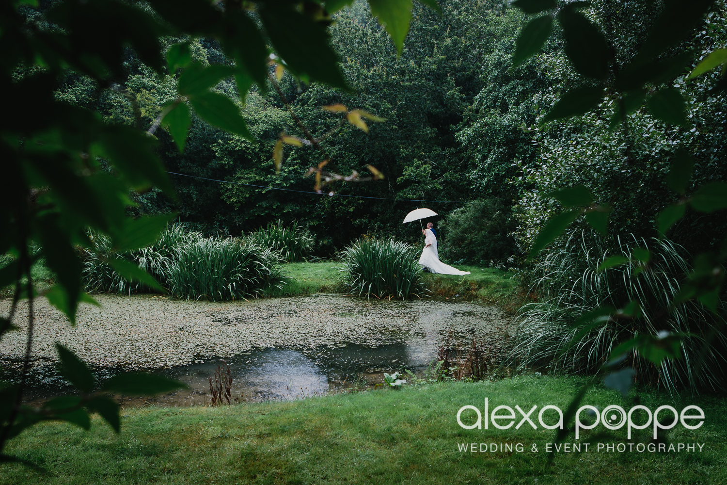 SR_elopement_thegreen_wm_1.jpg