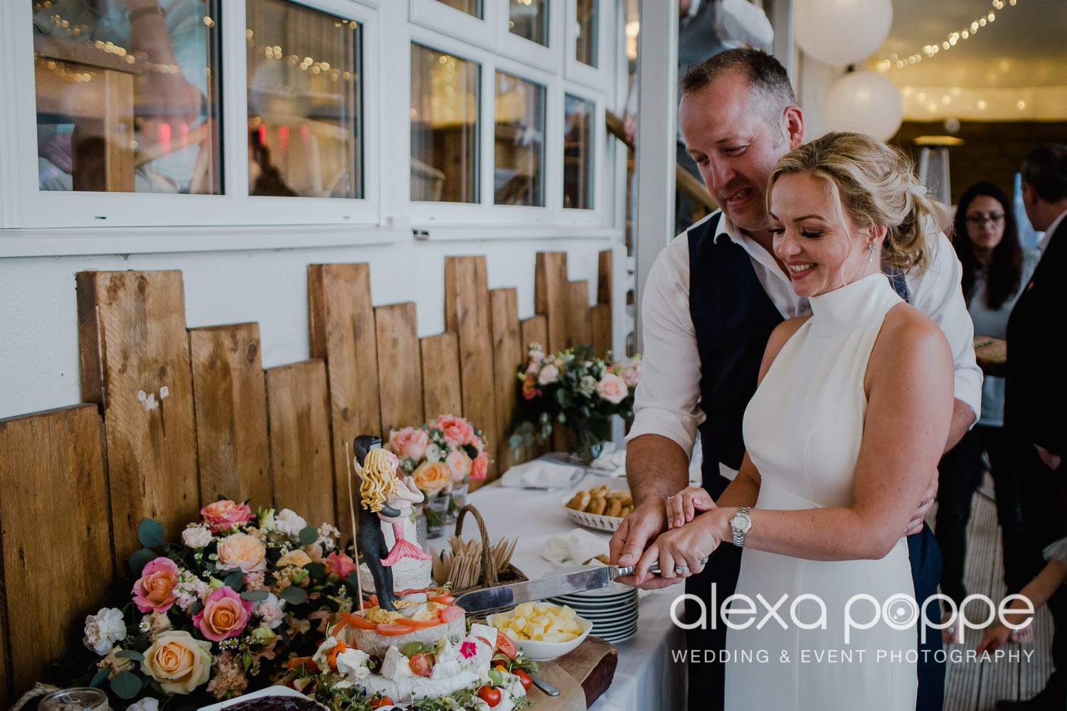 DM_beachwedding_lustyglaze_cornwall_106.jpg