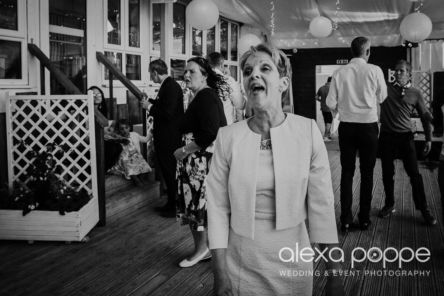 DM_beachwedding_lustyglaze_cornwall_113.jpg