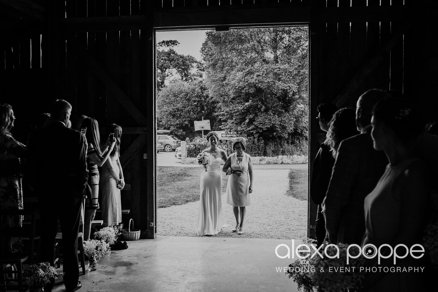 CM_wedding_nancarrowfarm_29.jpg