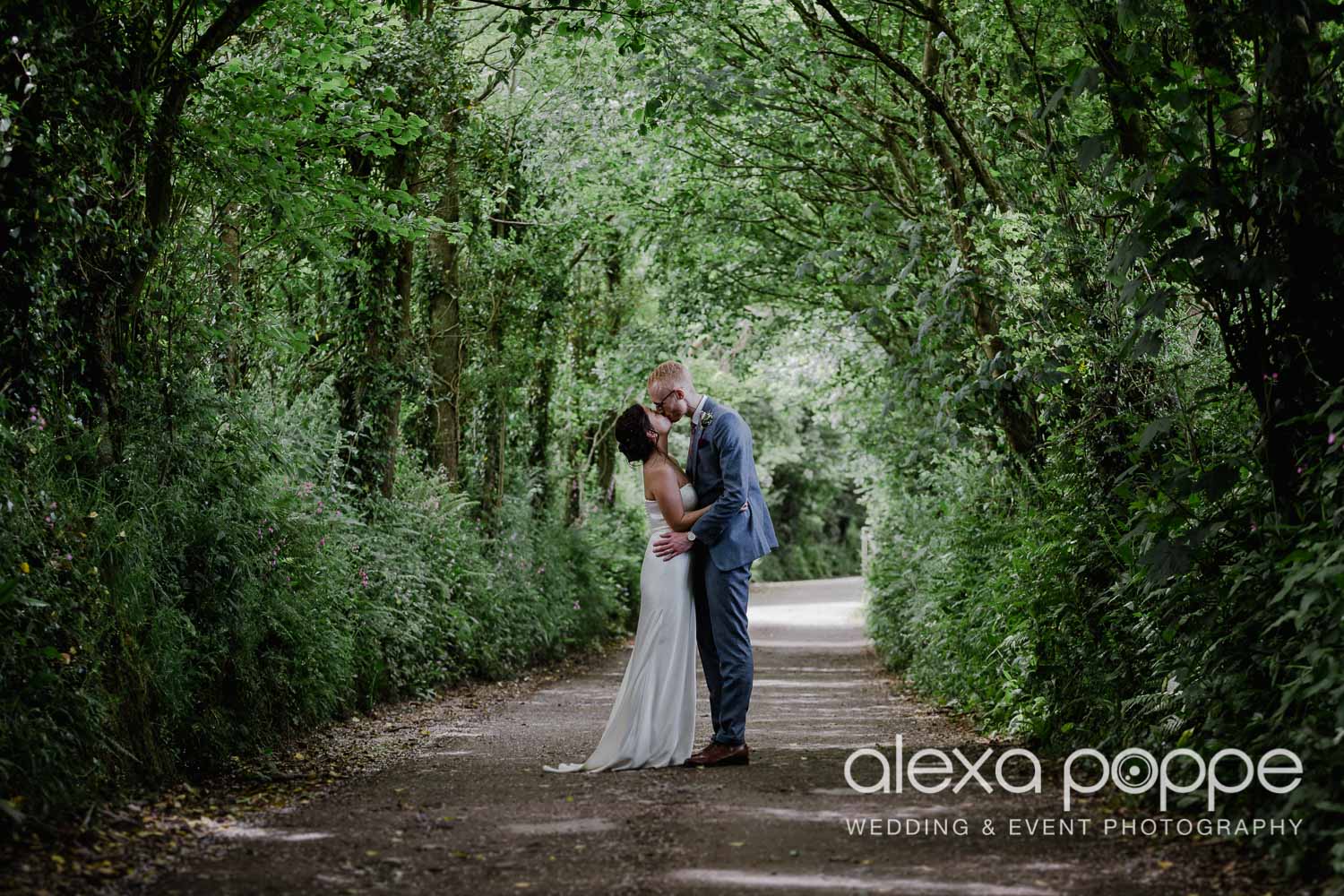 CM_wedding_nancarrowfarm_63.jpg