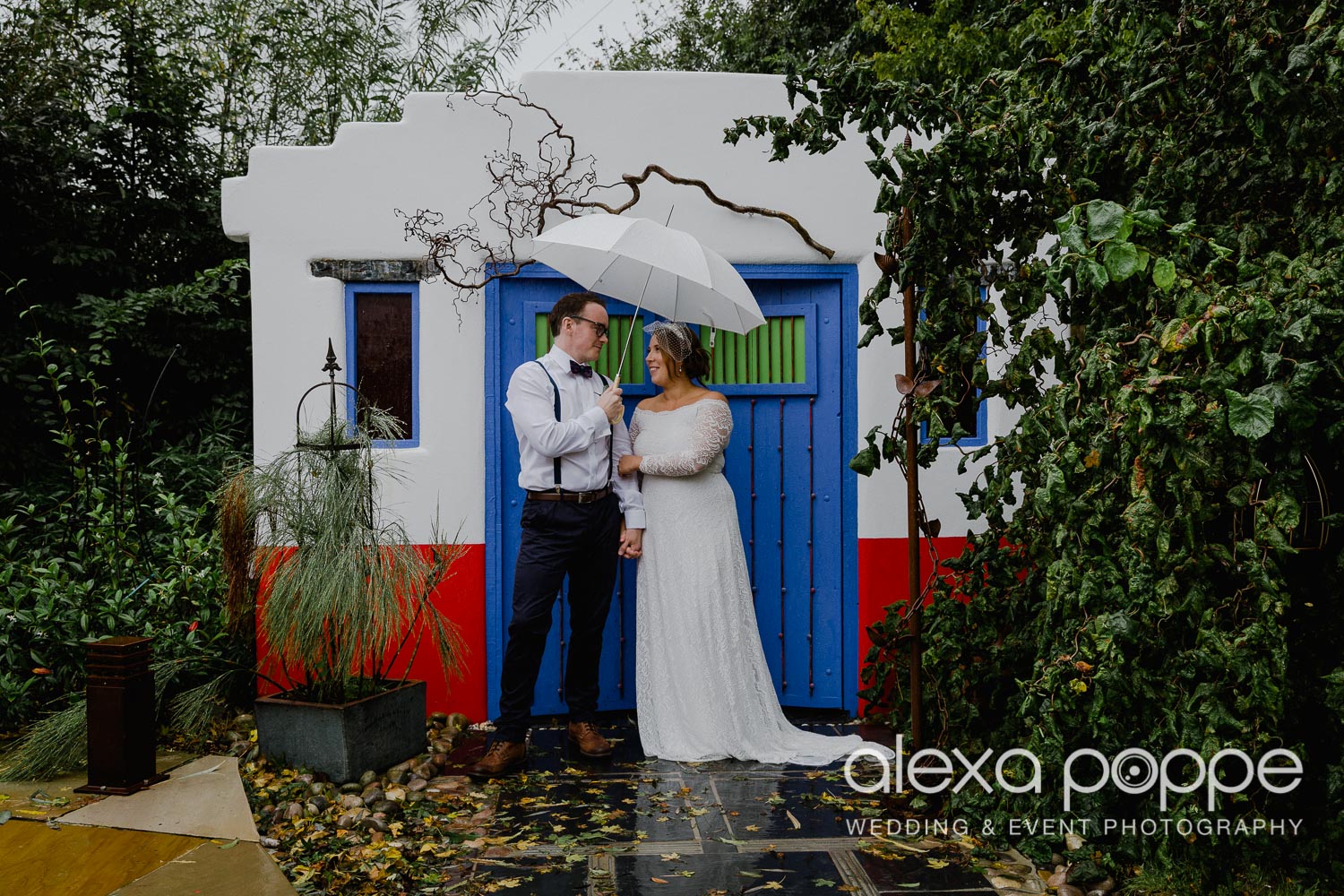 KM_elopement_lowerbarns_26.jpg