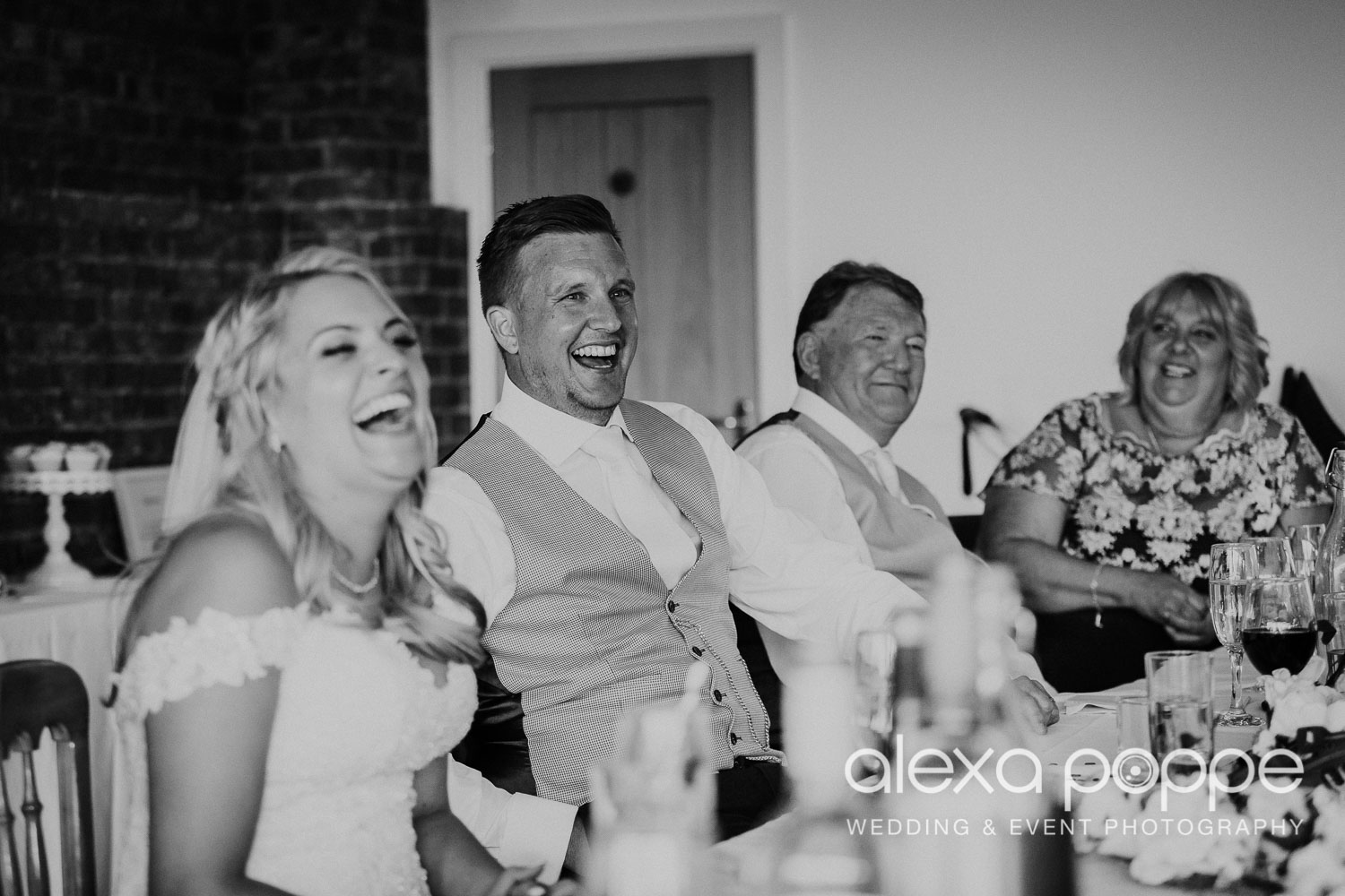 NT_wedding_thegreen_cornwall_79.jpg